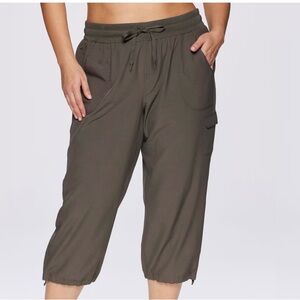 RBX Prime anywhere cargo capri